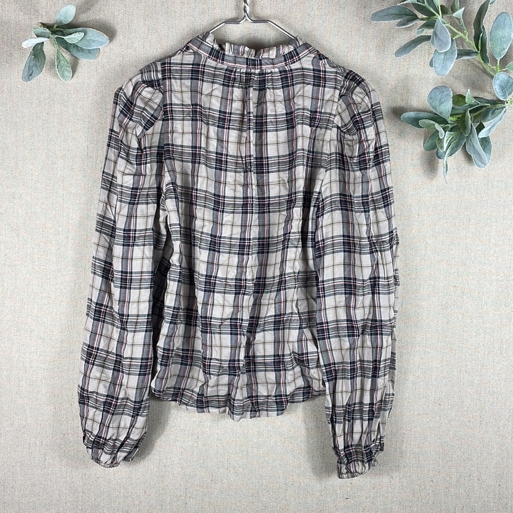 Evereve > Plaid V Neck Blouse Extra Small - Picture 8 of 10